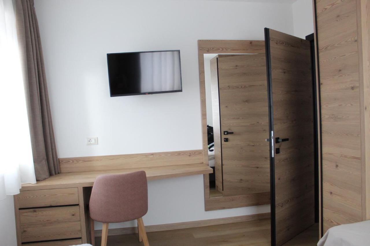 Dolceambiez Apartments Dorsino ภายนอก รูปภาพ