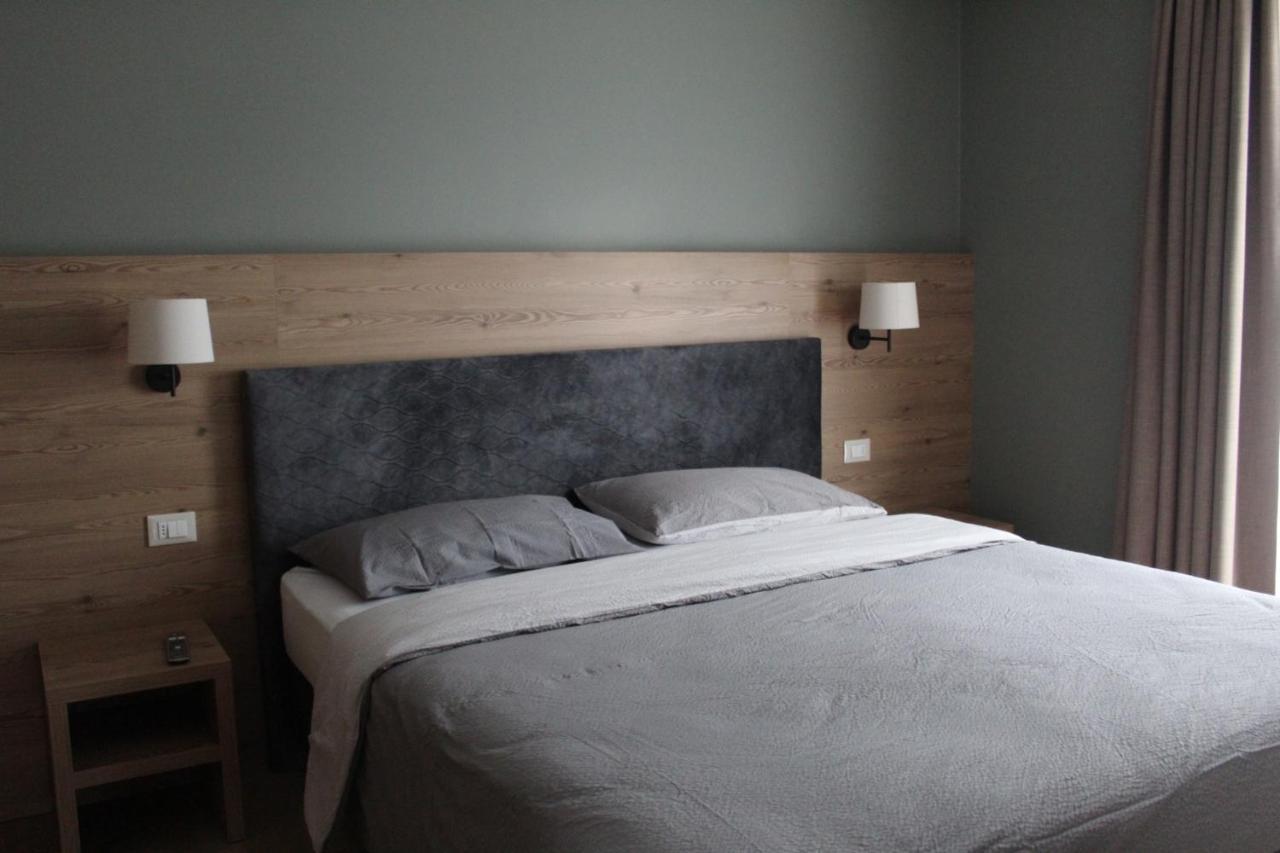 Dolceambiez Apartments Dorsino ภายนอก รูปภาพ